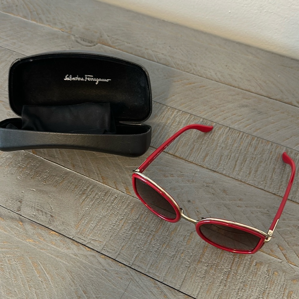 Salvatore Ferragamo Red sunglasses